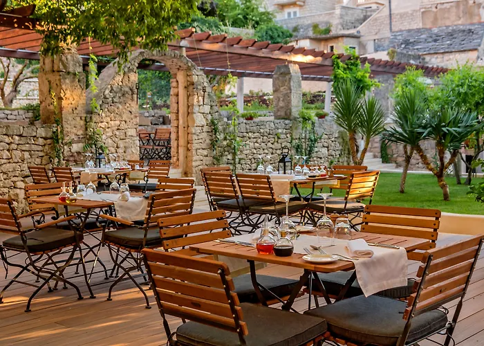 Puteus Palace Heritage Hotel