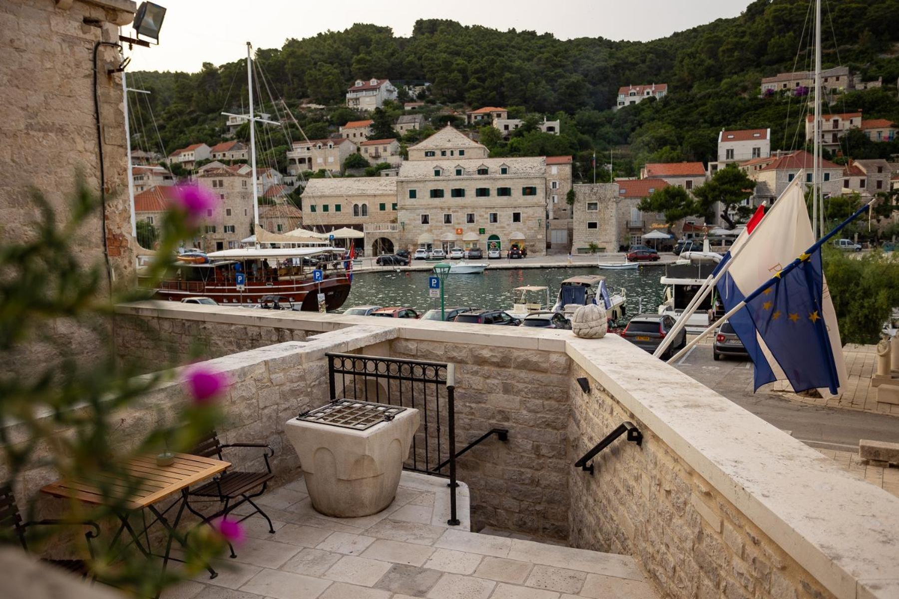 Hotel Puteus Palace Heritage Pucisca