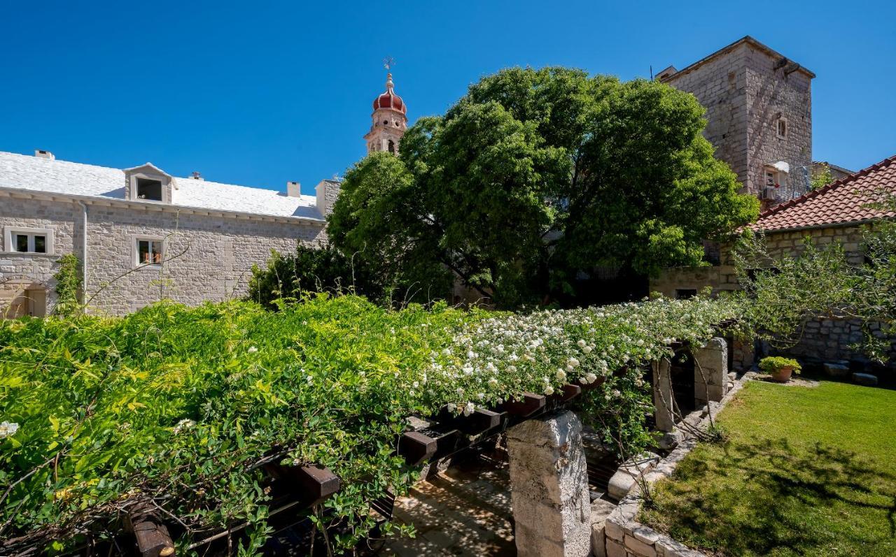 Puteus Palace Heritage Hotel Pucisca