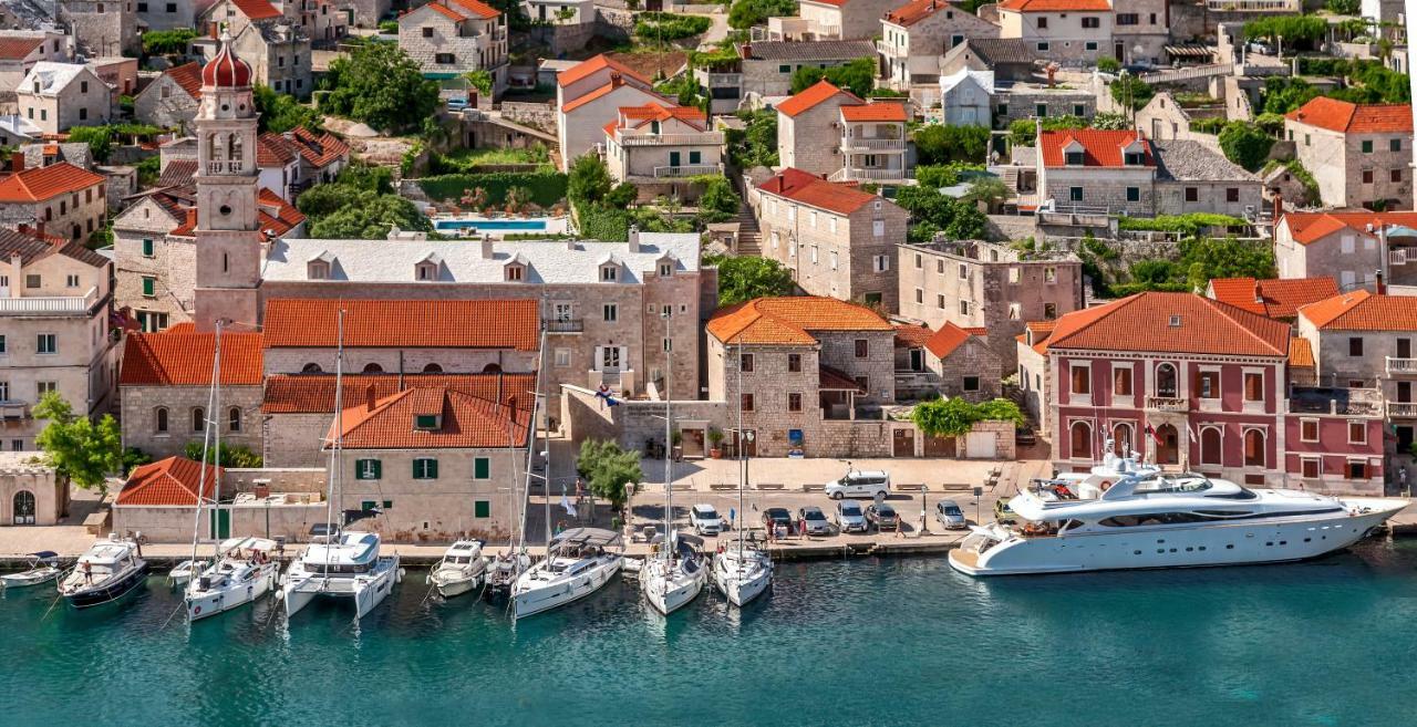 Puteus Palace Heritage Hotel Pucisca